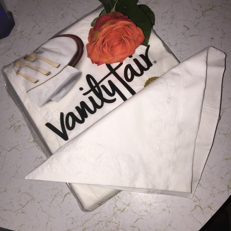 Kroger Vanity Fair Entertain Classic Napkins White 40 Ct