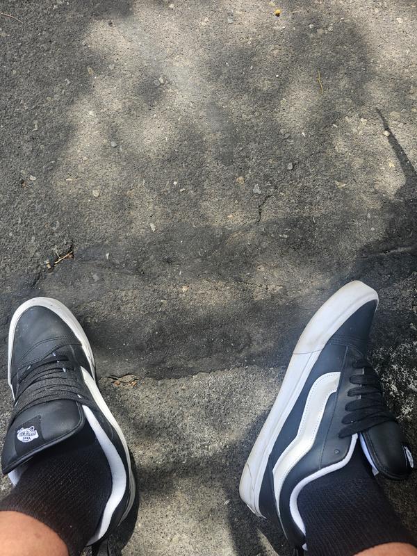 Knu Skool Shoe en Triple Black | Vans CA