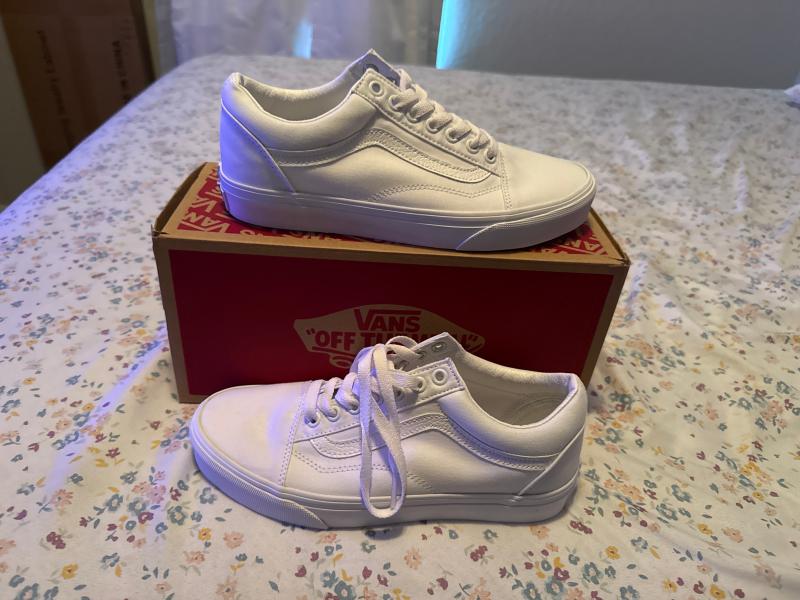 Customer photo for "All-White Vans That Go With Everything!"
