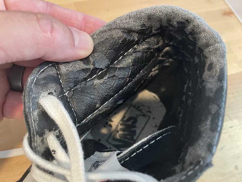Customer photo for "Cheap and horrible"
