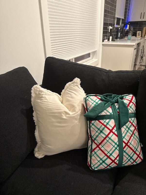 Customer carousel item 4.