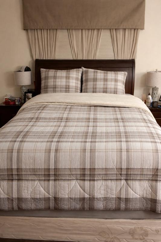 Customer carousel item 1.