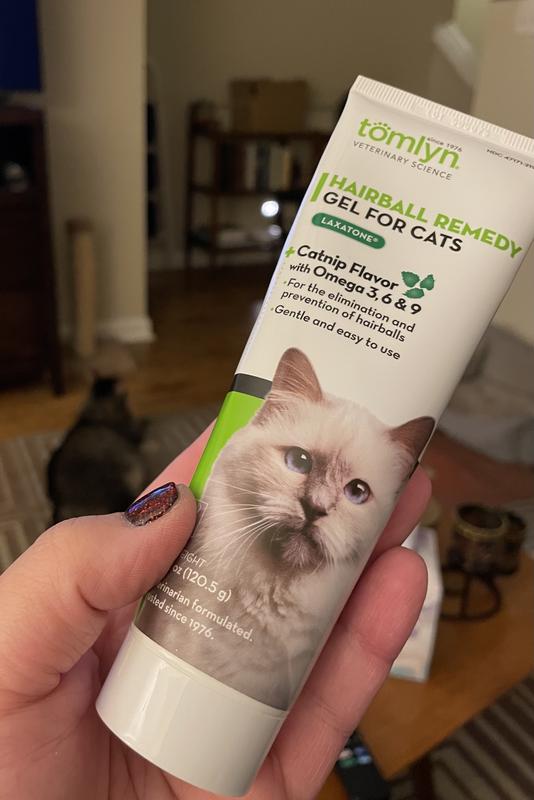 Tomlyn Catnip Hairball Lubricant for Cats 4.25 oz