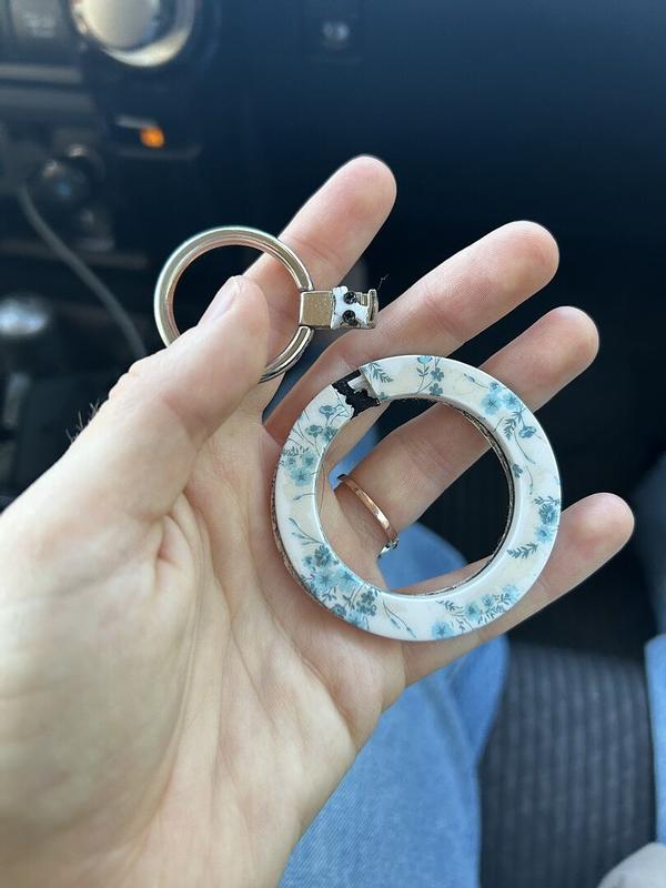 Customer carousel item 3.