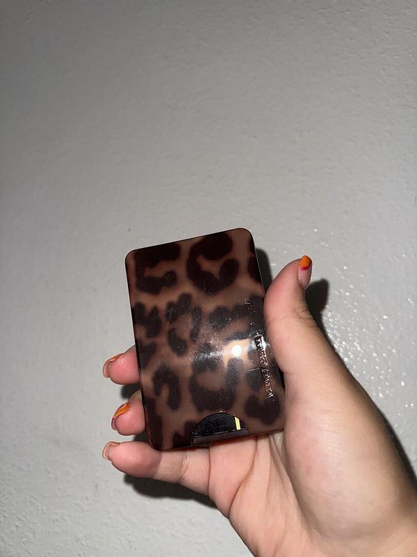 Customer photo for "love this wallet it’s perfect"
