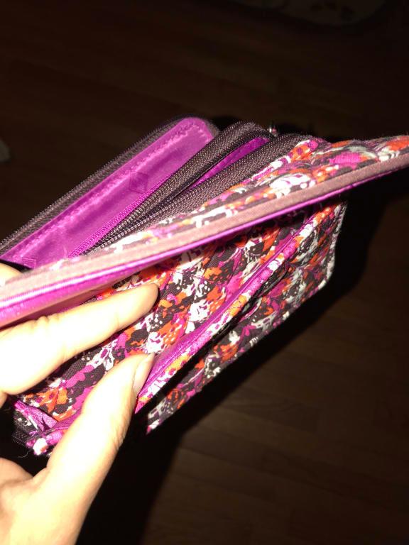 Front pocket for phone.