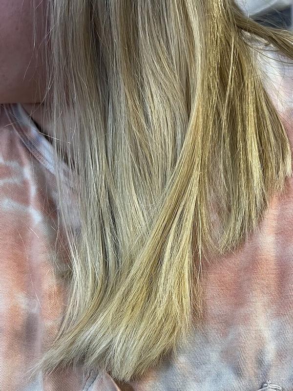 Customer photo for "Made hair smooth and shiny"