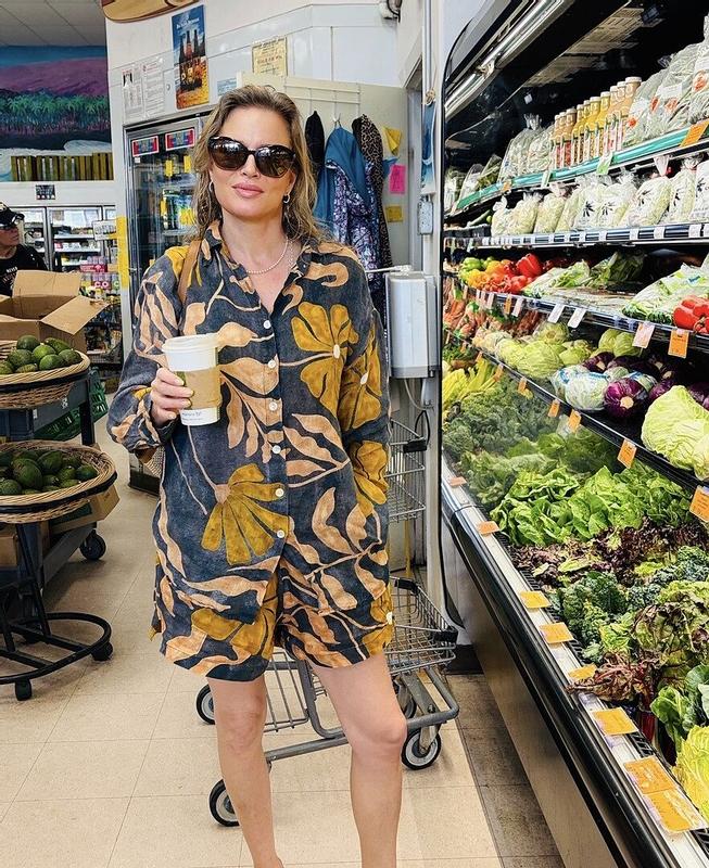 Review Thumbnail Image 0 385189376