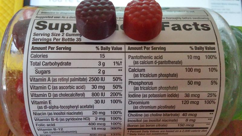 Vitafusion Womens Multivitamin Gummies, Berry Flavored Daily Vitamins for  Women With Vitamins A, C, D, E, B-6 and B-12, America's Number 1 Gummy