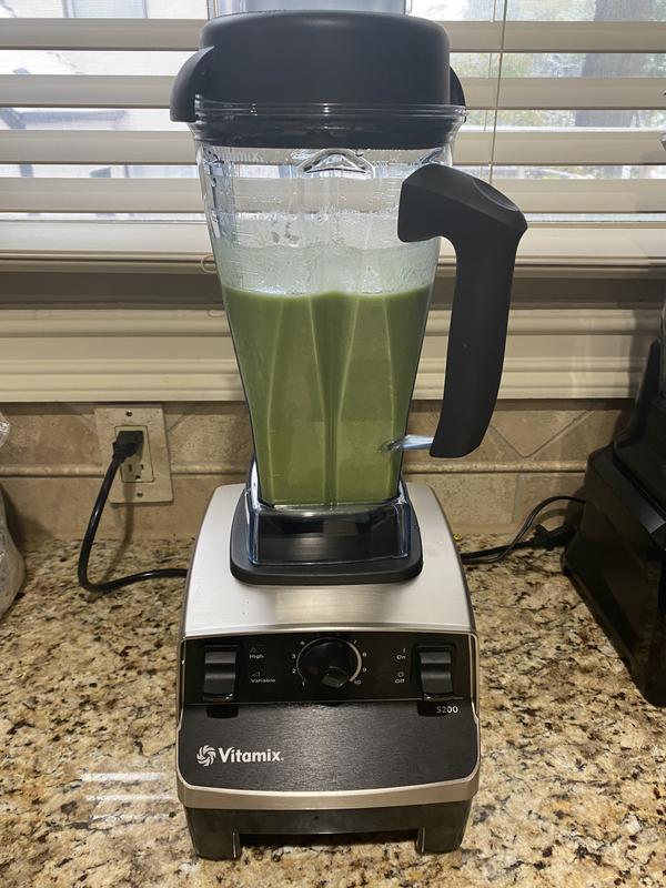 Vitamix 5200 高性能ブレンダー Amazon.com: Vitamix 5200 Professional Grade Blender for