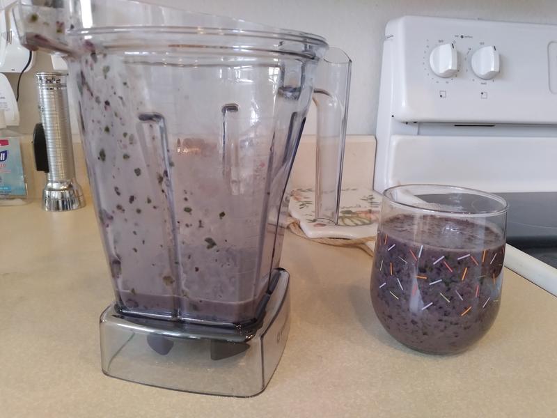 Blueberry banana smoothie