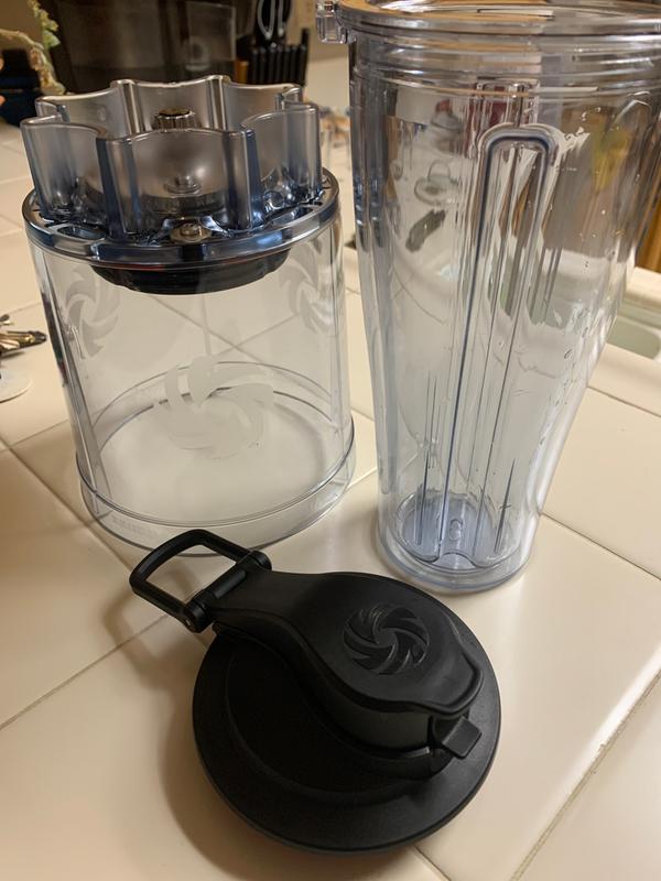 Vitamix Personal Cup Adapter Blade With 20 oz Blending Cup No Lid