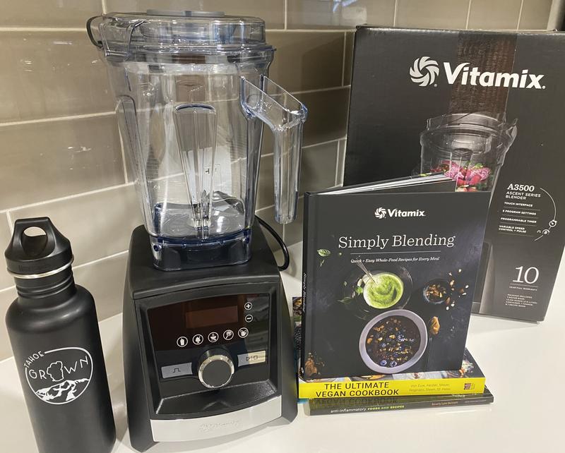 Vitamix A3500 Ascent Series Blender with Williams Sonoma Perfect Blending  Cookbook