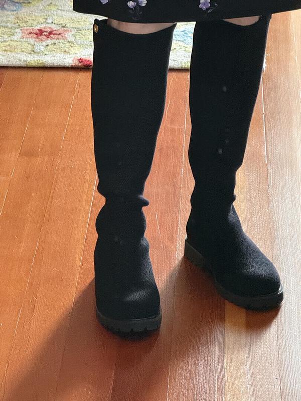 Customer photo for "Comfy but looked weird on me"