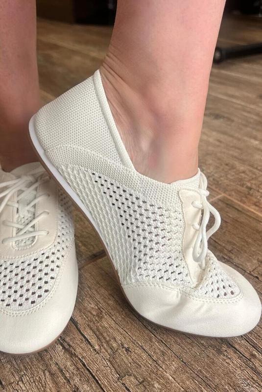 Customer photo for "Round-Toe Lace-Up Mesh Sneakers (Yara)"