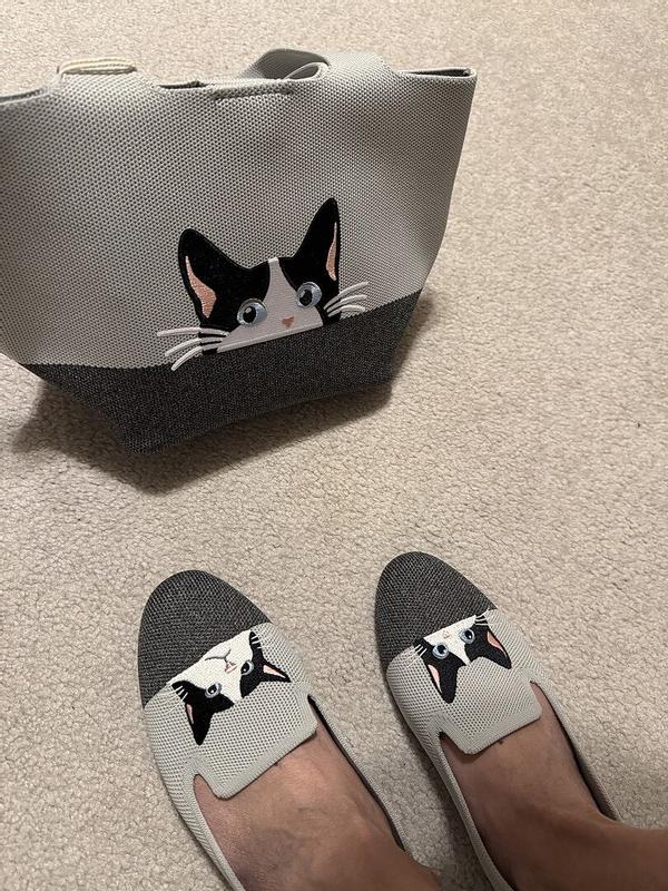 Customer photo for "A Tribute to My Childhood Cat"