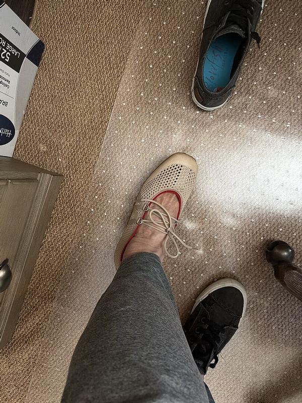 Customer photo for "Love, my comfy, cute, pseudo ballerina flats"