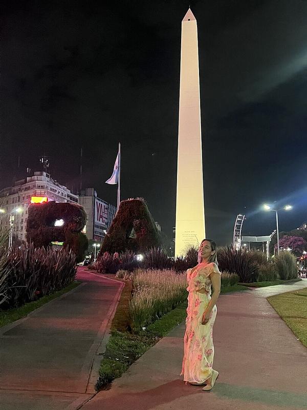 Review Thumbnail Image 0 382908249