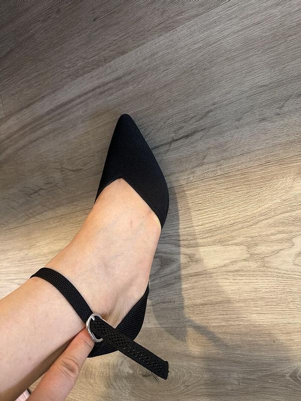 Customer photo for "Ankle strap too loose"