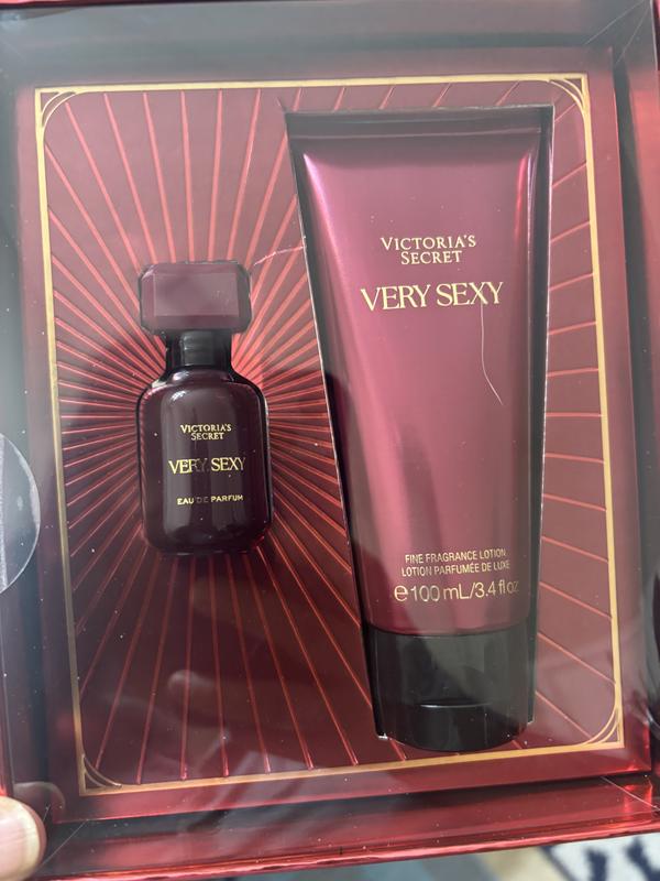 Very Sexy オードパルファム フルサイズ 5点ギフト セット Amazon.com