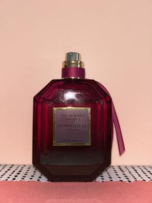 Bombshell Passion オードパルファム、3.4ozを購入する