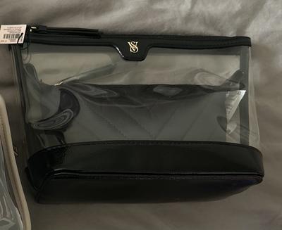 Victoria's Secret☆ ビューティー・メイクポーチ・2点セット Amazon.co.jp: Victoria's Secret(ヴィクトリアシークレット