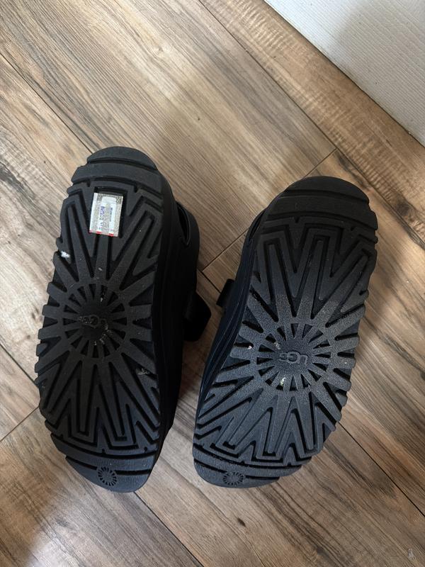 Customer photo for "Very comfortable and stylish"