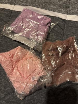 Sadie's photo of the Stretch Cotton High-Leg Brief Panty. Photo 1 of 1. Bild-Bewertung geteilt von Sadie