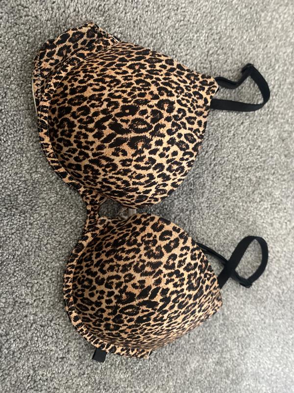 Sexy Tee Smooth Front-Close Push-Up Bra