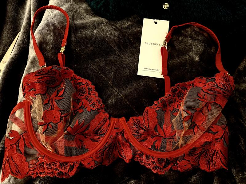 Review Thumbnail Image 0 275070278