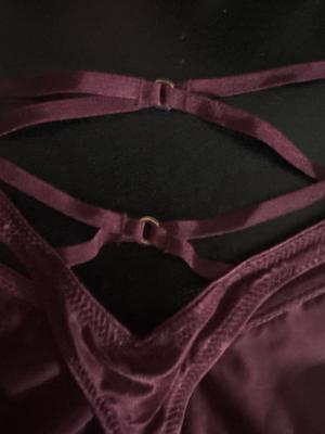 Jessica's photo of the Smooth Strappy-Back High-Leg Thong Panty. Photo 1 of 1. Bild-Bewertung geteilt von Jessica