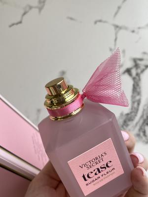Darya 's photo of the Tease Sugar Fleur Eau de Parfum - 1,70 oz. Photo 1 of 3. Bild-Bewertung geteilt von Darya
