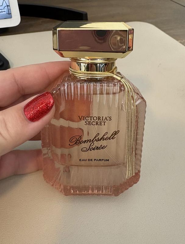 Bombshell Soirée オードパルファム 1.7 oz をチェック、1.7oz