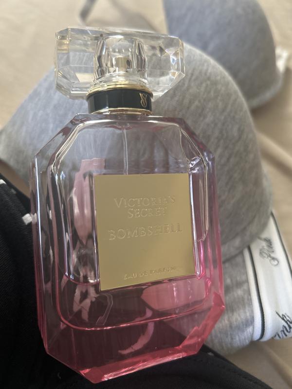 Buy Bombshell Eau de Parfum 3.4 oz, 3.4 Oz - Order Fragrances