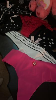  Victoria's Secret Pink No Show Thong Panty/Underwear Multicolor  New (as1, alpha, m, regular, regular) : Clothing, Shoes & Jewelry