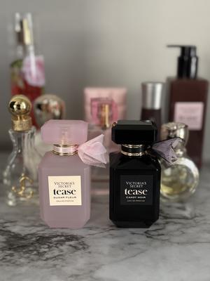 Nicole's photo of the Tease Sugar Fleur Eau de Parfum - 1,70 oz. Photo 1 of 1. Bild-Bewertung geteilt von Nicole