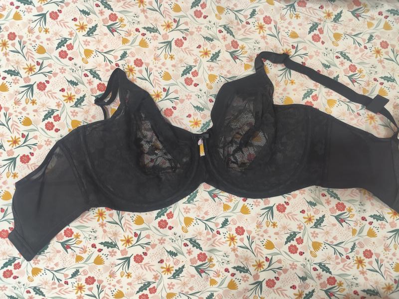 Lizeth's photo of the Smooth Lace Unlined Bra. Photo 1 of 1