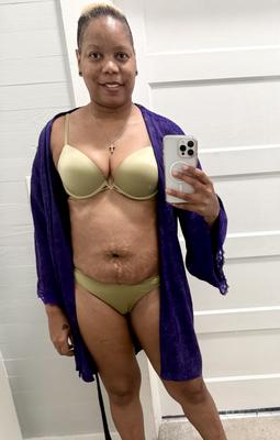 Neela's photo of the Smooth Strappy-Back High-Leg Thong Panty. Photo 1 of 1. Bild-Bewertung geteilt von Neela
