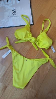 Ketsid 's photo of the Knotted Side-Tie Brazilian Bikini Bottom. Photo 1 of 3. Review Image shared by Ketsid