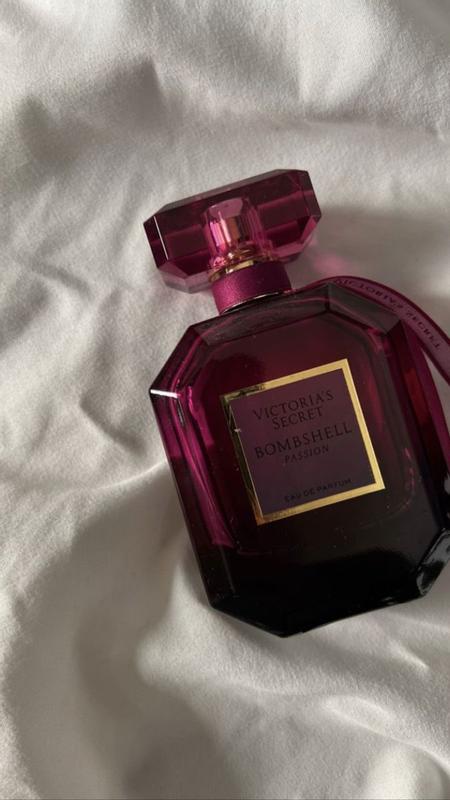 Buy Bombshell Passion Eau de Parfum 1.7 oz, 1.7 Oz - Order