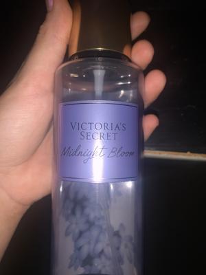 Victoria's Secret Amber Romance Body Spray reviews in Body Mists & Essences  - ChickAdvisor