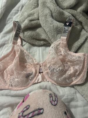 The Fabulous by Victoria’s Secret Full Cup Fishnet Lace Bra