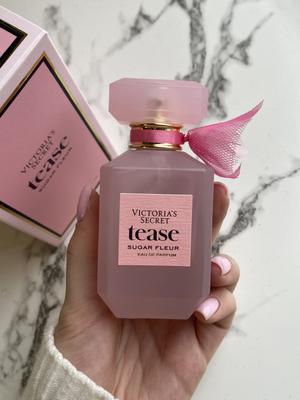 Darya 's photo of the Tease Sugar Fleur Eau de Parfum - 1,70 oz. Photo 3 of 3. Bild-Bewertung geteilt von Darya