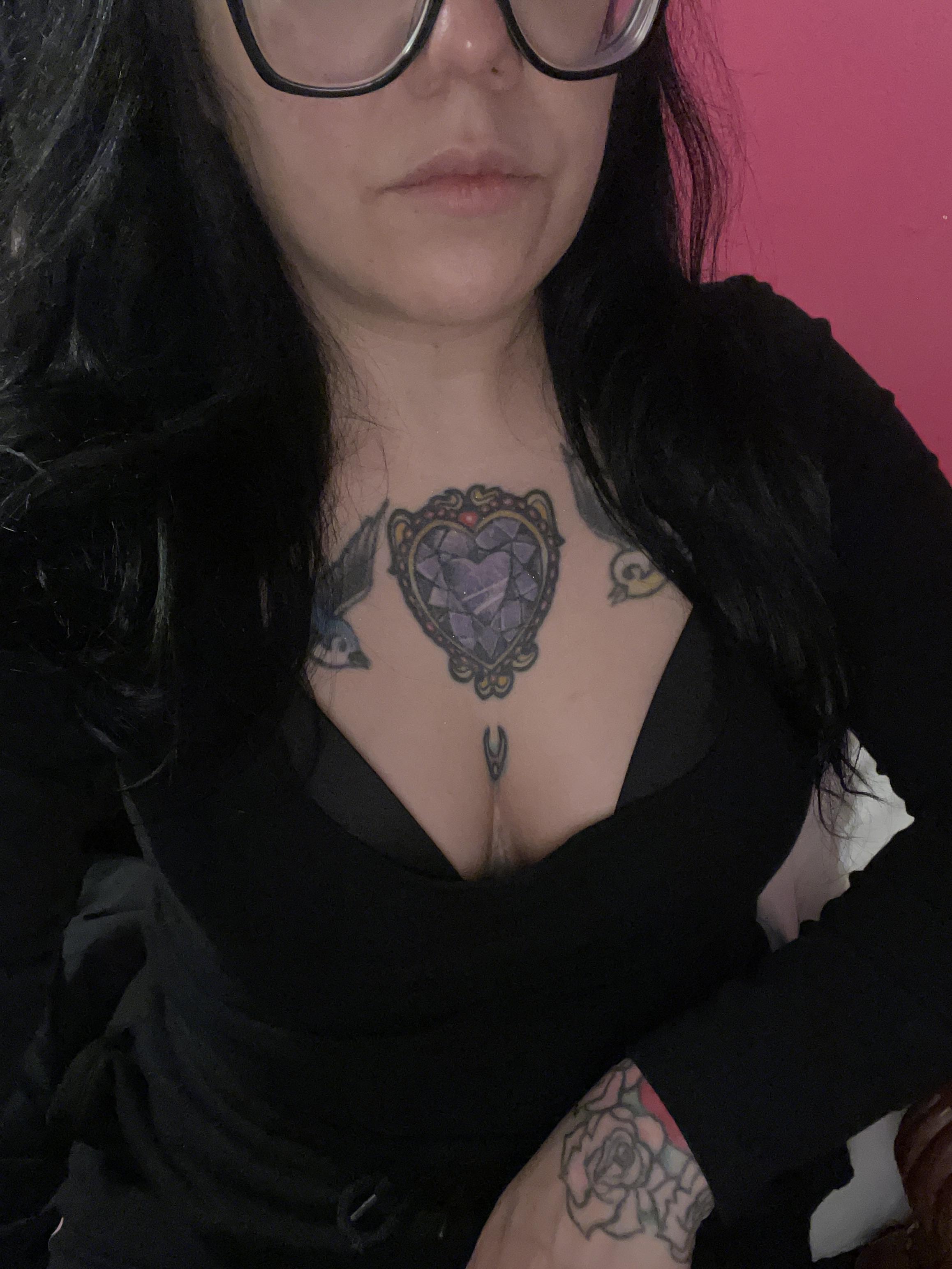 276038524