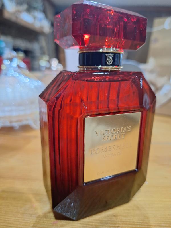 Buy Bombshell Intense Eau de Parfum 1.7 oz, 1.7 Oz - Order