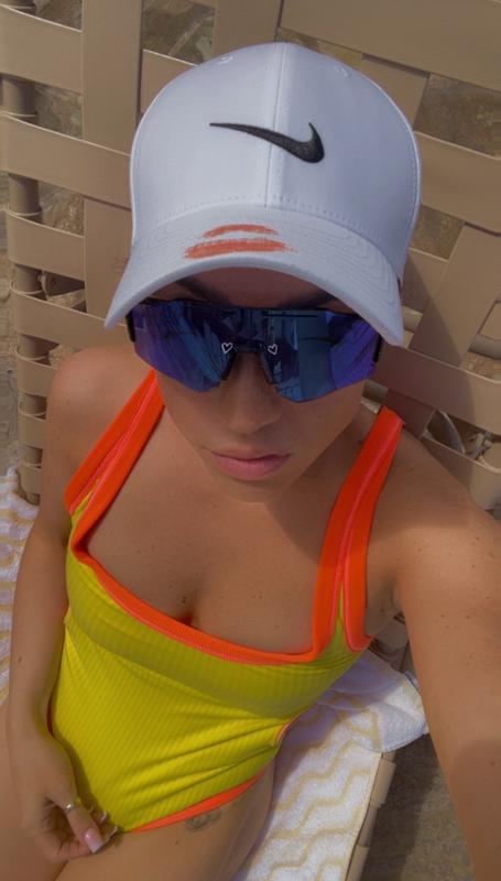 Review Thumbnail Image 0 267953984