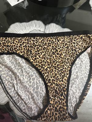 Maya's photo of the Stretch Cotton High-Leg Brief Panty. Photo 1 of 1. Bild-Bewertung geteilt von Maya