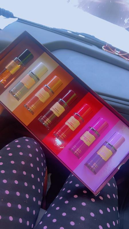 Buy 7-Piece Fragrance Mist Layering Gift Set with Bare Vanilla