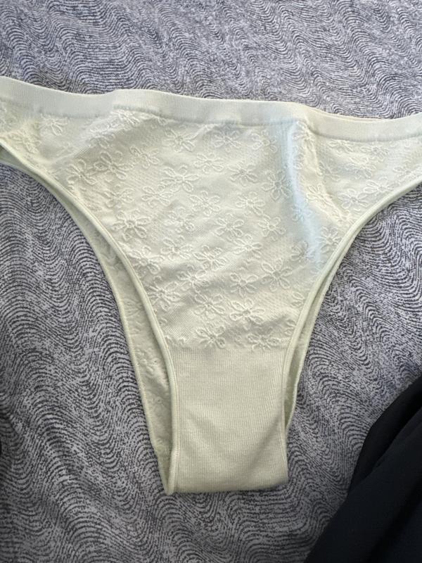 Harmanpreet 's photo of the Seamless Brazilian Panty. Photo 1 of 3. Review Image shared by Harmanpreet
