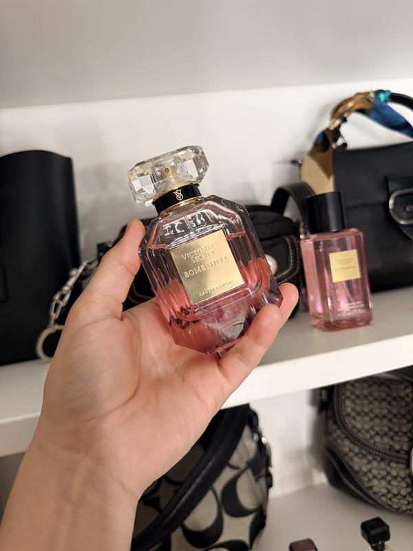 Buy Bombshell Eau de Parfum 1.7 oz, 1.7 Oz - Order Fragrances